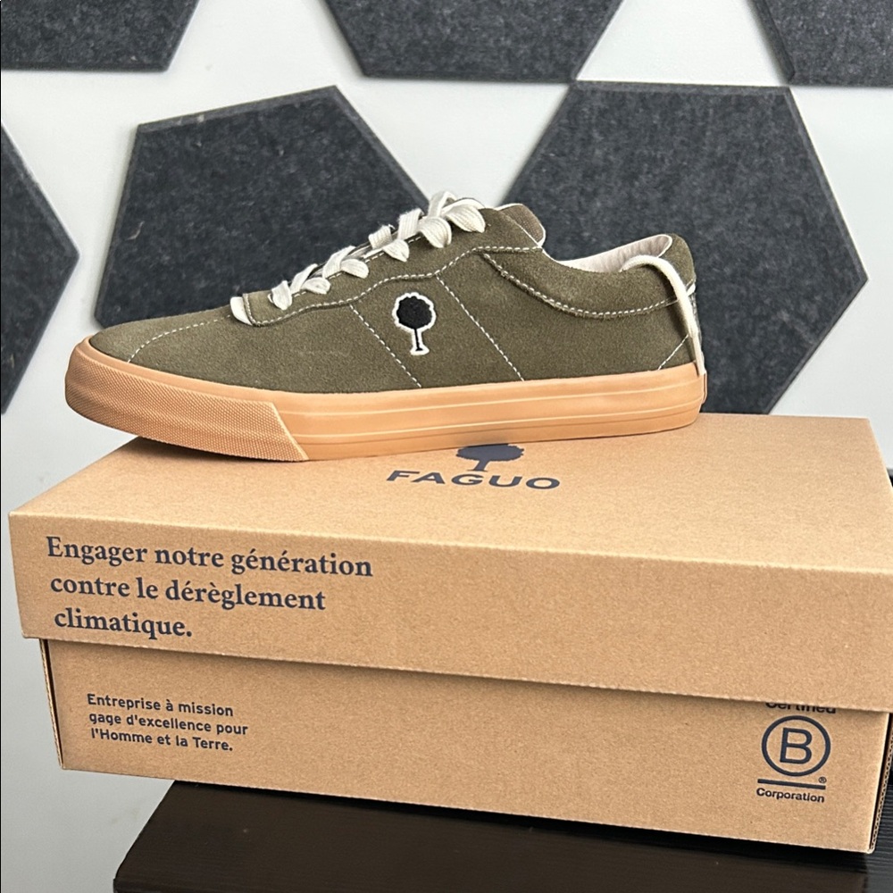 Men's Olive Green Sneakers